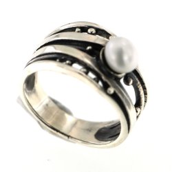 "Sera" Slv Ring med 1 hvid ferskvands perler