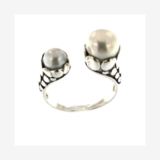 "Java" Slv Ring med 2 hvide ferskvands perler